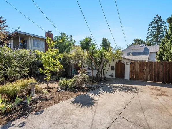 241 Harrison Ave, Redwood City, CA 94062