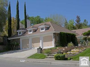 26257 Park View Rd, Santa Clarita, CA 91355