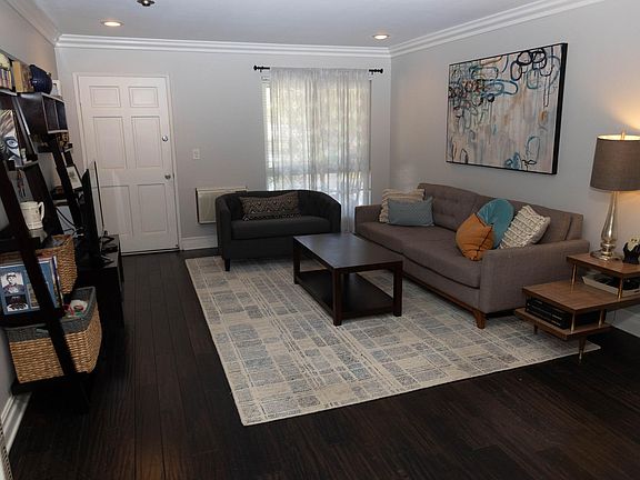 3rd image of 660 S Glassell St APT 20