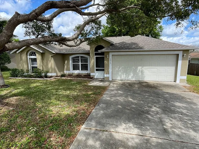 3216 Tealwood Ter — Photo 1