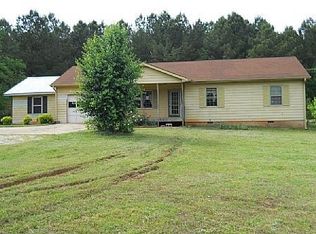 351 Carruth Rd, Winder, GA 30680