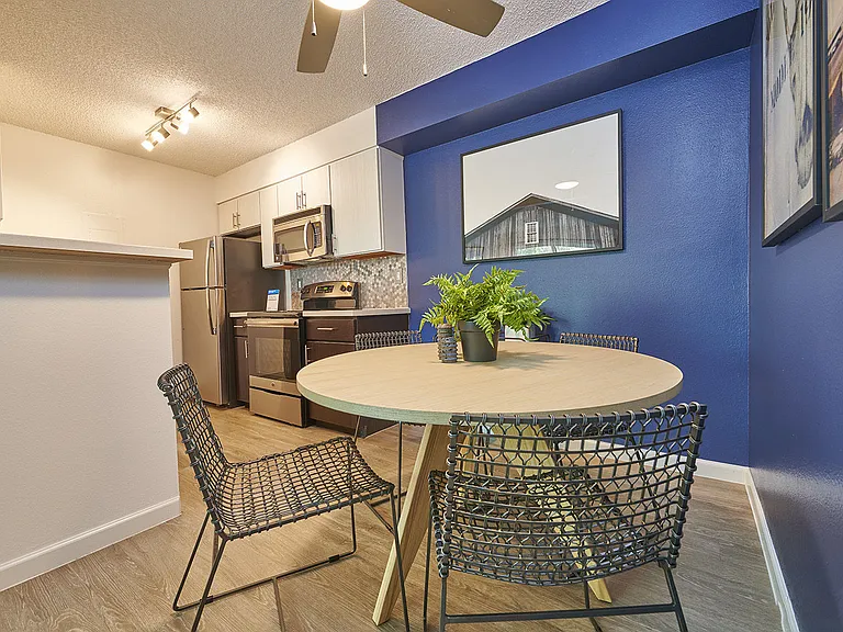 Greenwood Point Apartment Homes — Photo 19