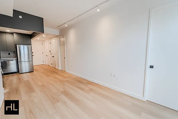 Rented by Highline Residential | media 25