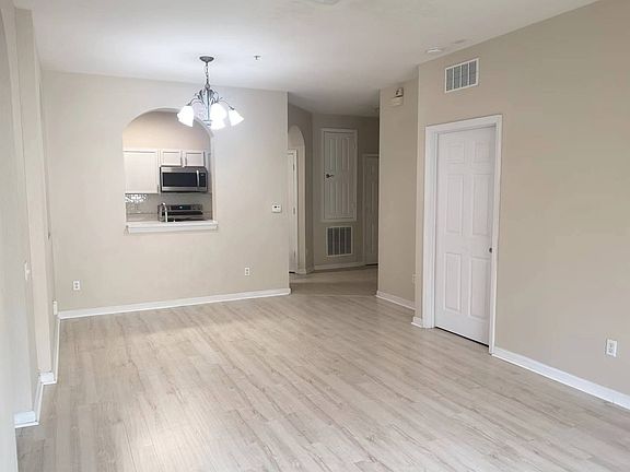 3rd image of 6434 Cava Alta Dr