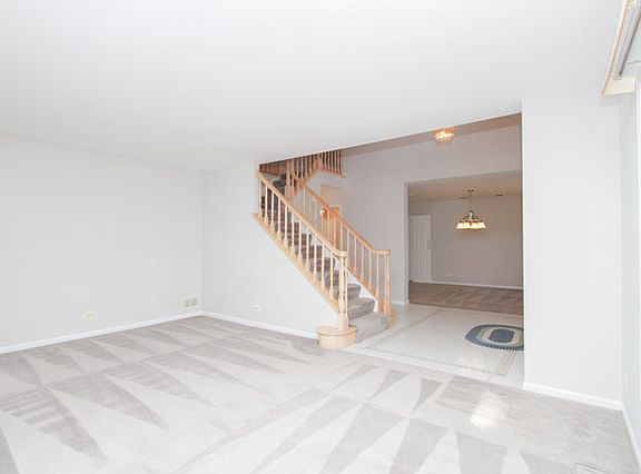4th image of 420 Ambria Dr