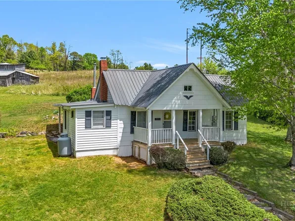 2284 Idlewild Road, West Jefferson, NC 28694