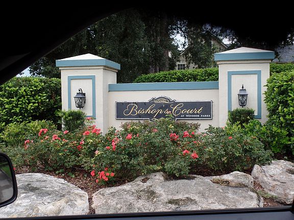 4th image of 13703 N Richmond Park Dr #1401