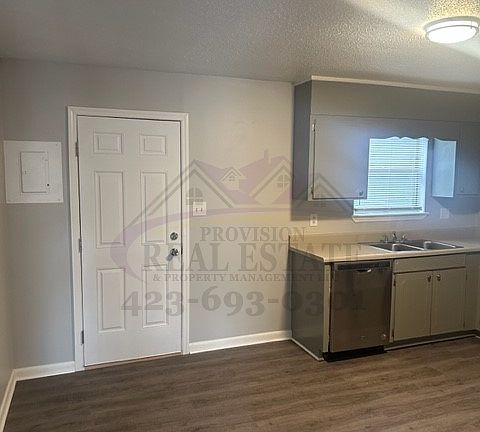 5th image of 4100 N Ocoee St #44