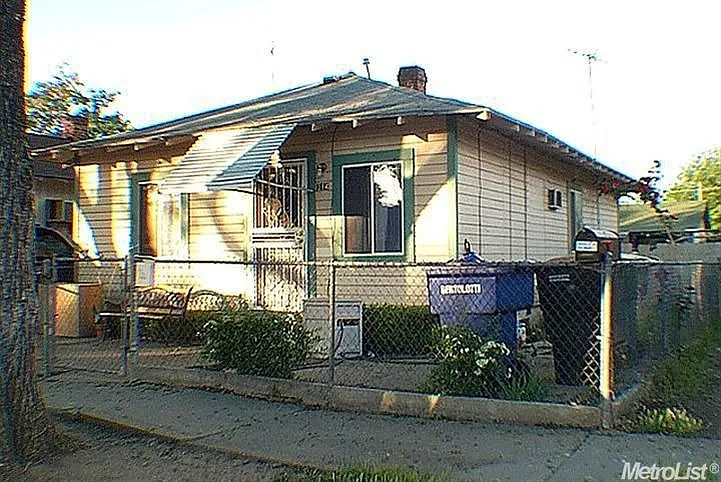314 S 5th St photo 1
