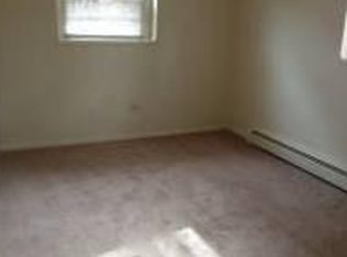 20 Ridge Dr APT 7, East Providence, RI 02914