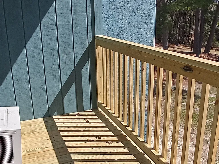 Balcony_03082021