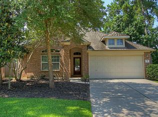 98 S Star Ridge Cir, The Woodlands, TX 77382