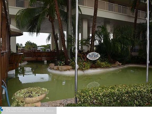 3rd image of 3100 NE 48th St APT 302