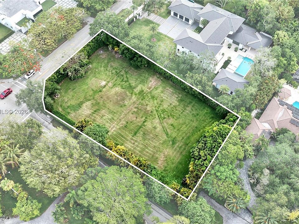 2nd image of 6650 SW 112th St