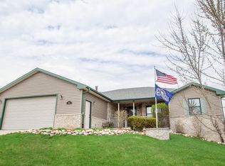 1414 Timber Ridge Trl, Watertown, WI 53098