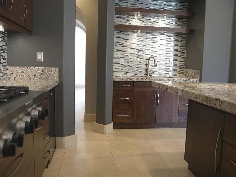 1050 White Alder Ave — Photo 27