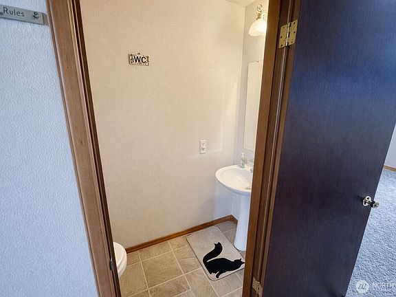 5th image of 630 90th Street SW #A/B