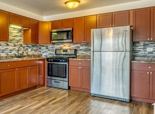 951 E 86th St APT 3, Chicago, IL 60619