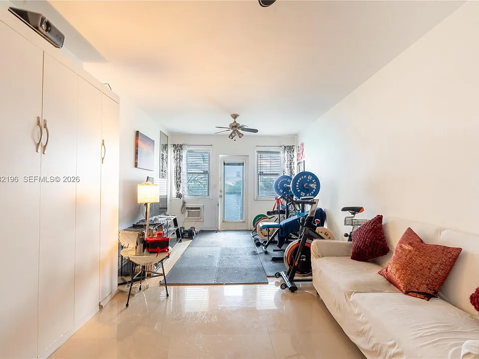 7909 East Dr #109