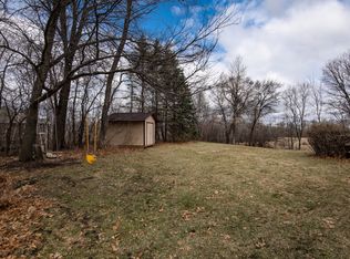 26 Deer Hills Dr, North Oaks, MN 55127