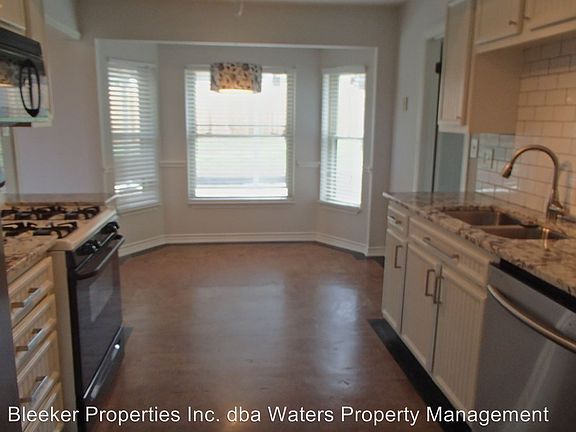 3rd image of 6722 N Lakewoods Dr