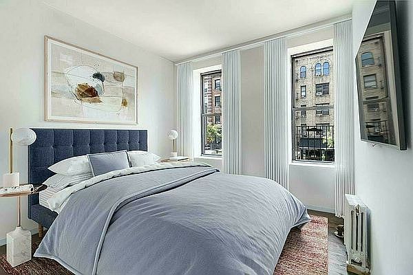 2nd image of 284 E 10th St APT 1