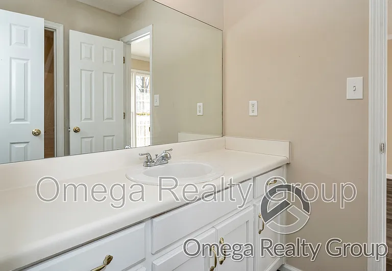 7504 Carrolwood Way — Photo 31