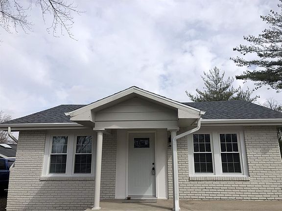 2nd image of 1704 W Just A Mere Ln