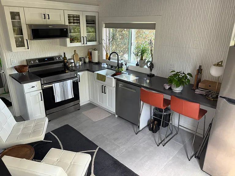 6B Arch Ln — Photo 8