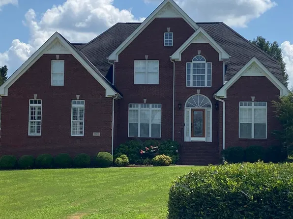 102 Cashions Ct, Hazel Green, AL 35750