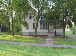 210 E Main St, Sebewaing, MI 48759