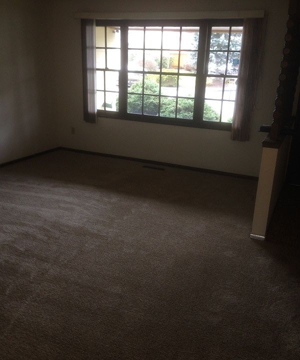 2nd image of 6380 SW Broad Oak Dr