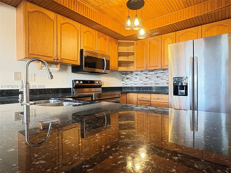 9285 SW 125th Ave #308 — Photo 7