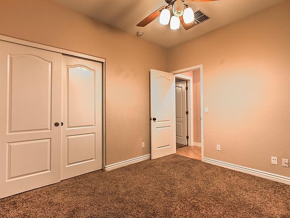 4th image of 18621 E Cattle Dr