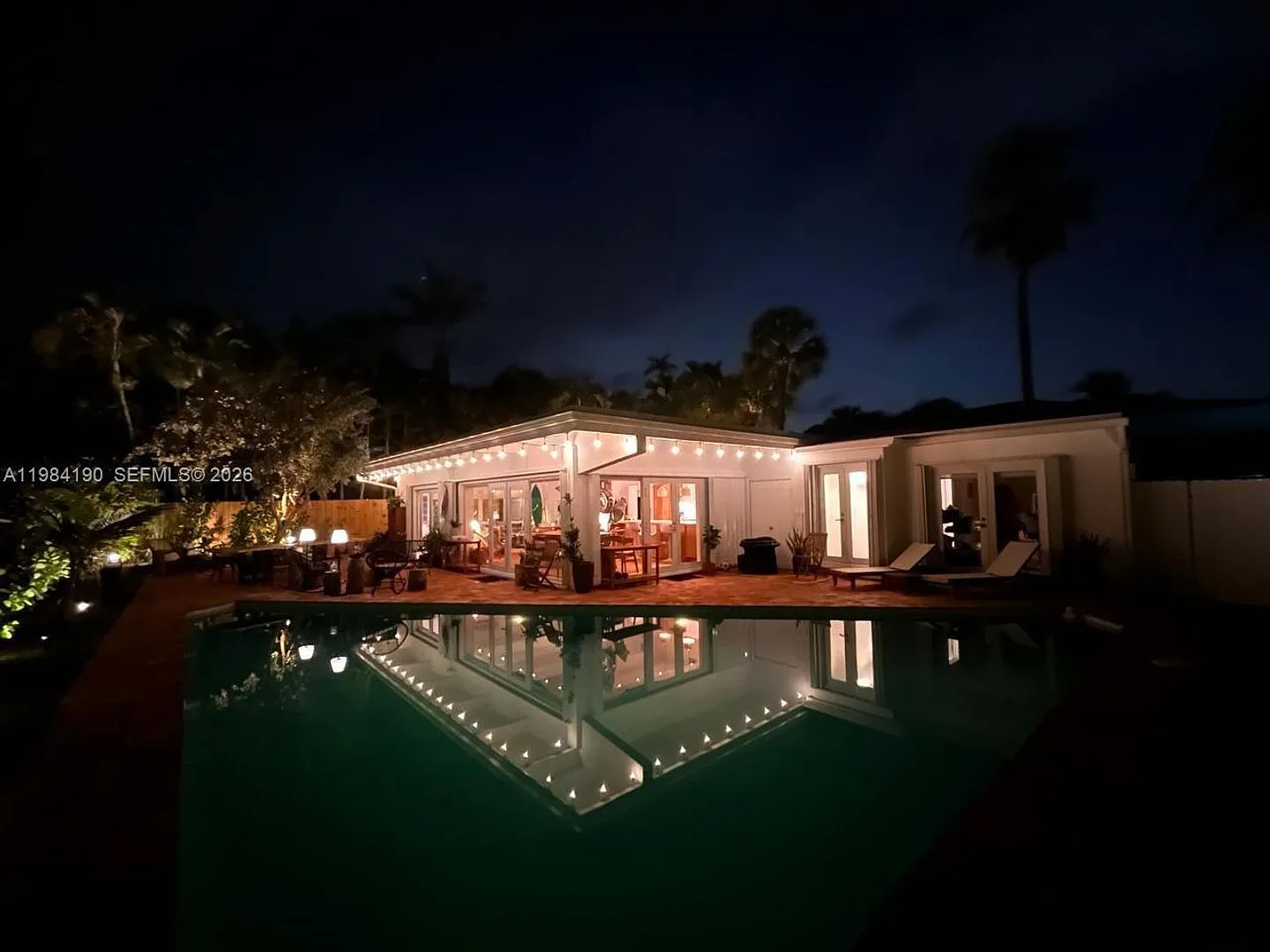 240 Greenwood Drive 240, Key Biscayne, FL 33149 — Photo 2