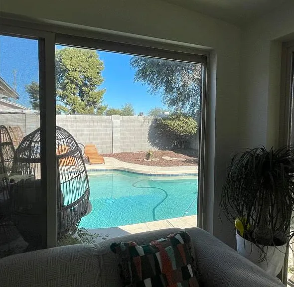 6039 S 42nd St — Photo 32