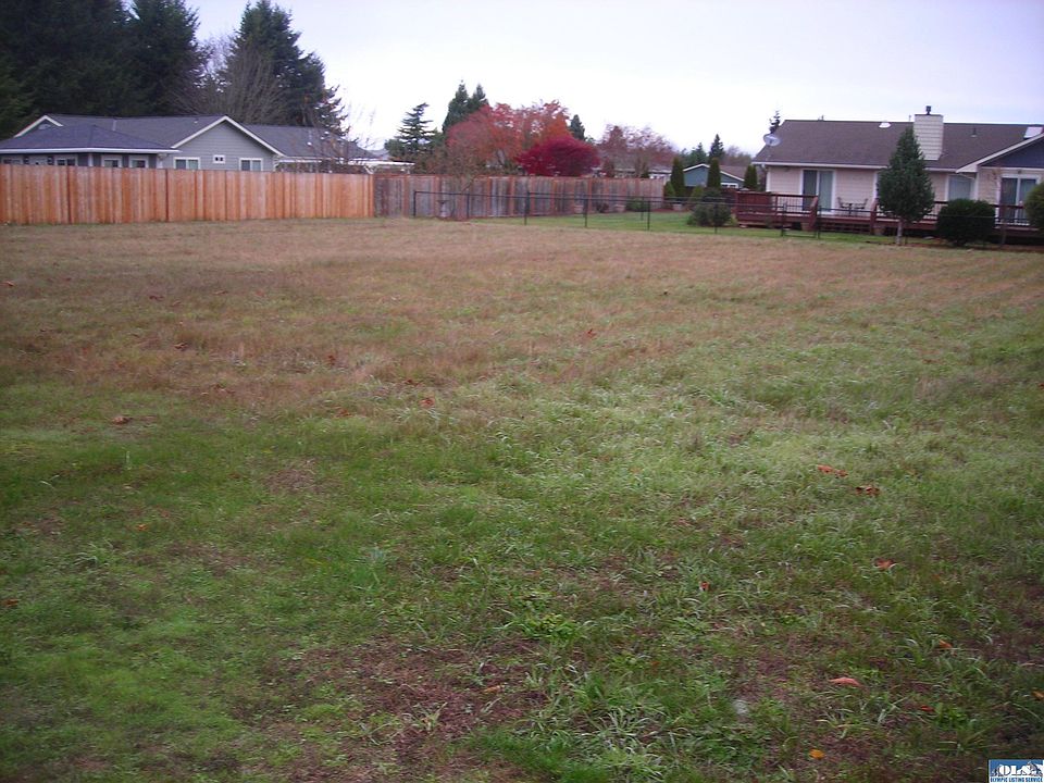 2nd image of 16 Ruby Rd