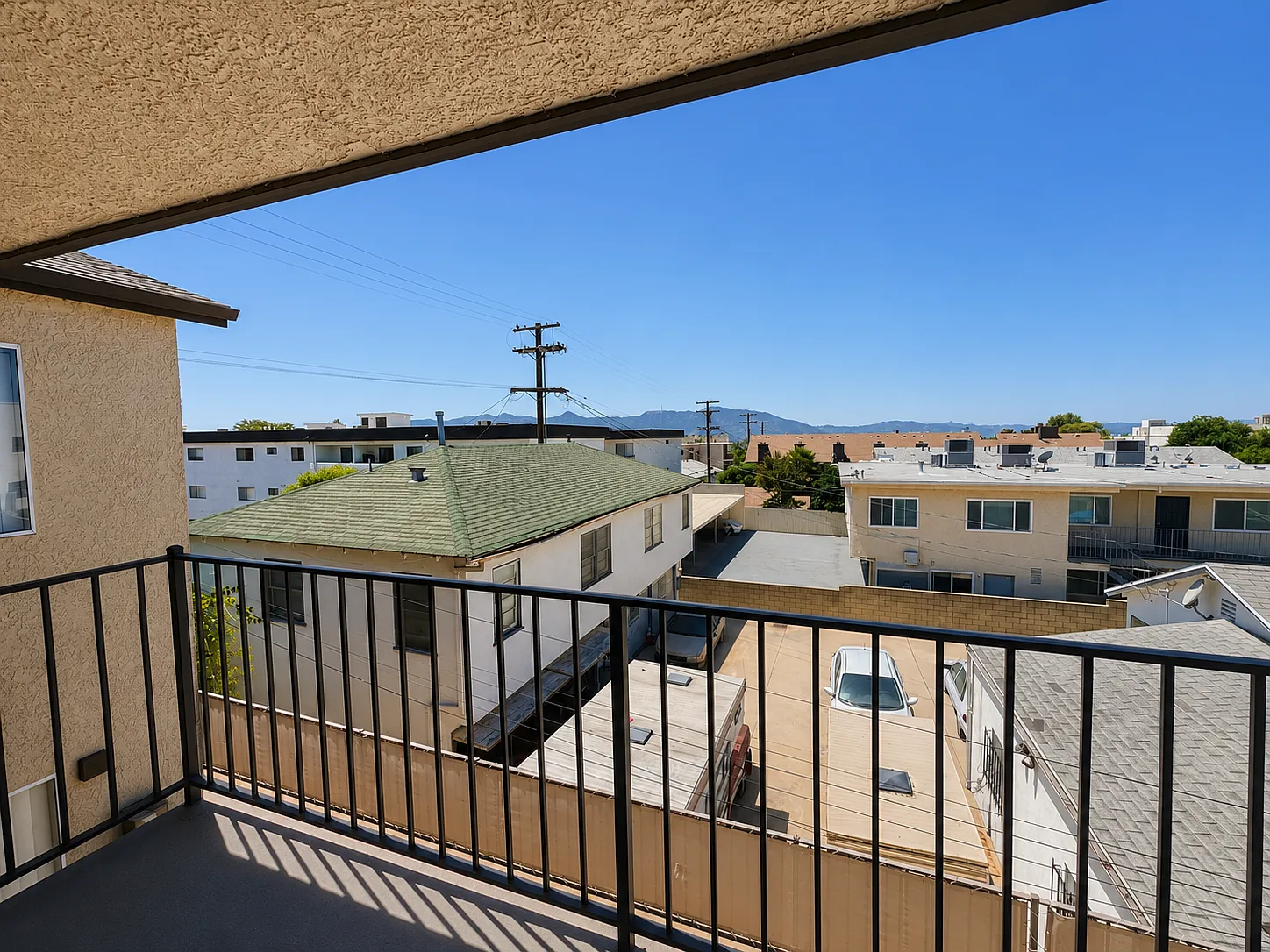 Cedar Hills — Photo 3