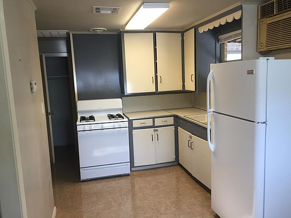 5th image of 425 W Oak Ln #Spy