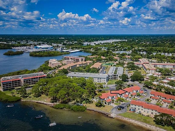 2nd image of 2700 Bayshore Blvd APT 495