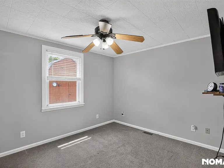 8217 Cornwall Rd — Photo 25
