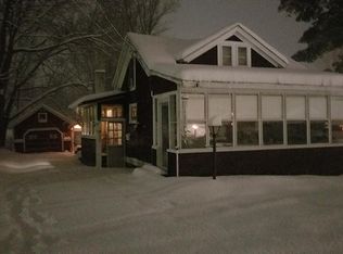 36 Mechanic St, Phoenix, NY 13135