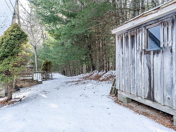 4th image of 192 Sandy Valley Road