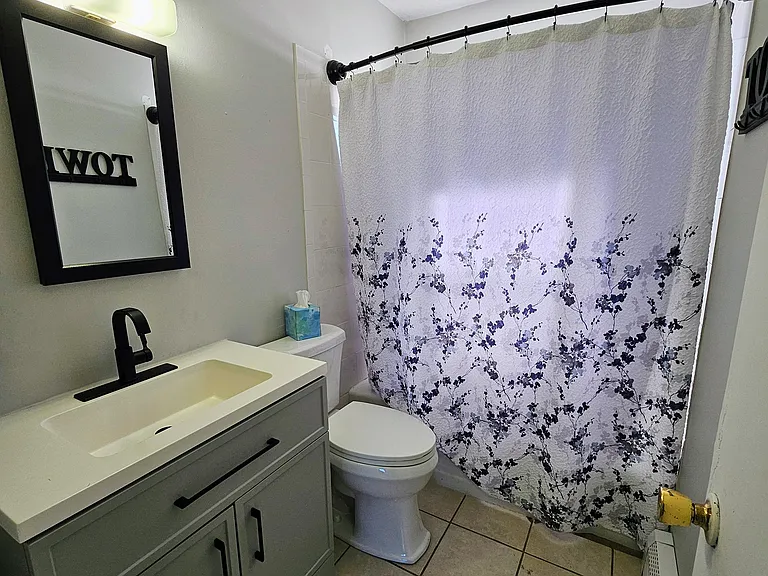 293 Russell St #C — Photo 5