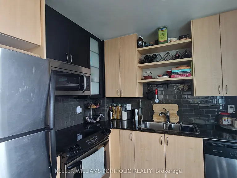 600 Fleet St #3001 — Photo 11