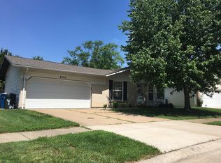 2665 Smokeview Dr, Maryland Heights, MO 63043
