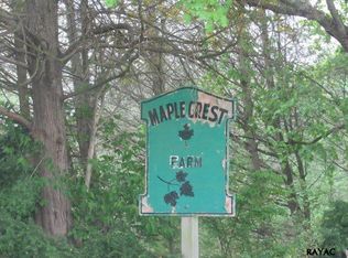 749 Dicks Dam Rd, New Oxford, PA 17350