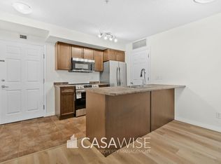 6925 199th St NW #103, Edmonton, AB