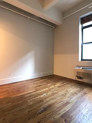 Rented by City Vista Inc | media 37