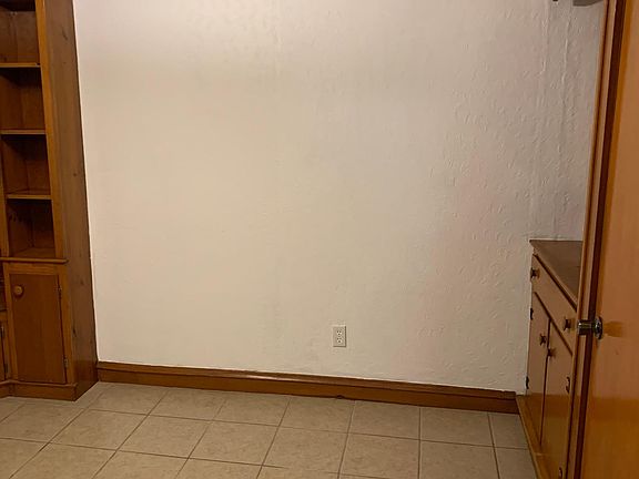 3rd image of 222 W Mary St #3